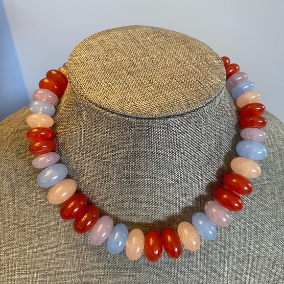 Liz Claiborne Jewelry - 🌼 Vintage Liz Claiborne beaded necklace